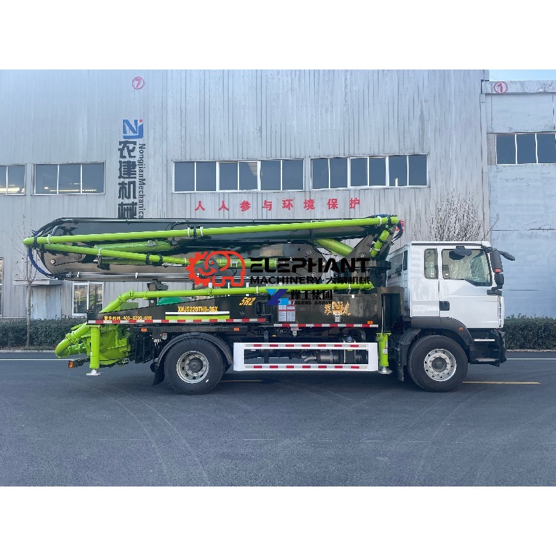 Autobetonpompa Nuova di Zecca  - Heavy Equipment Working recensione e prezzo