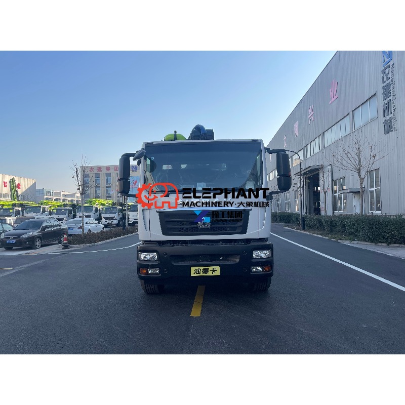 Autobetonpompa Nuova di Zecca  - Heavy Equipment Working recensione e prezzo